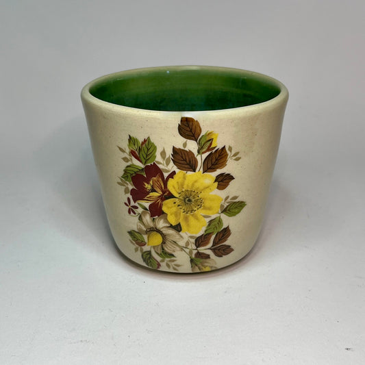 Koffiekopje zonder oor, met bloemen afbeelding