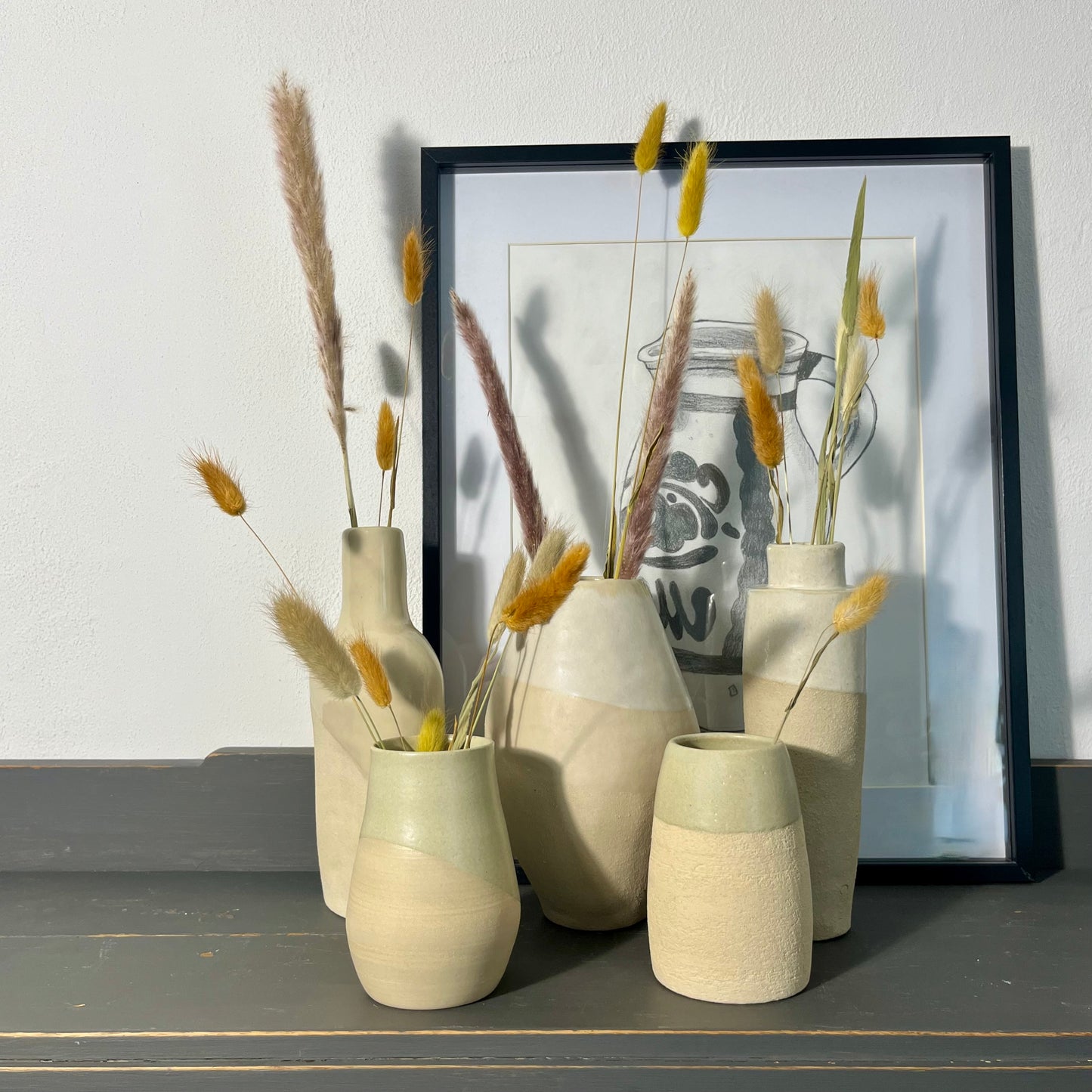 Vaasje met witte grove klei