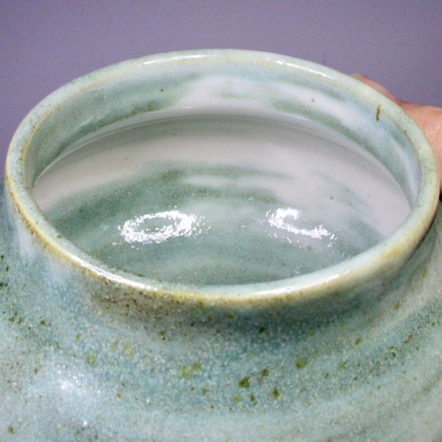 Voorraadpotje groen en wit met bondel