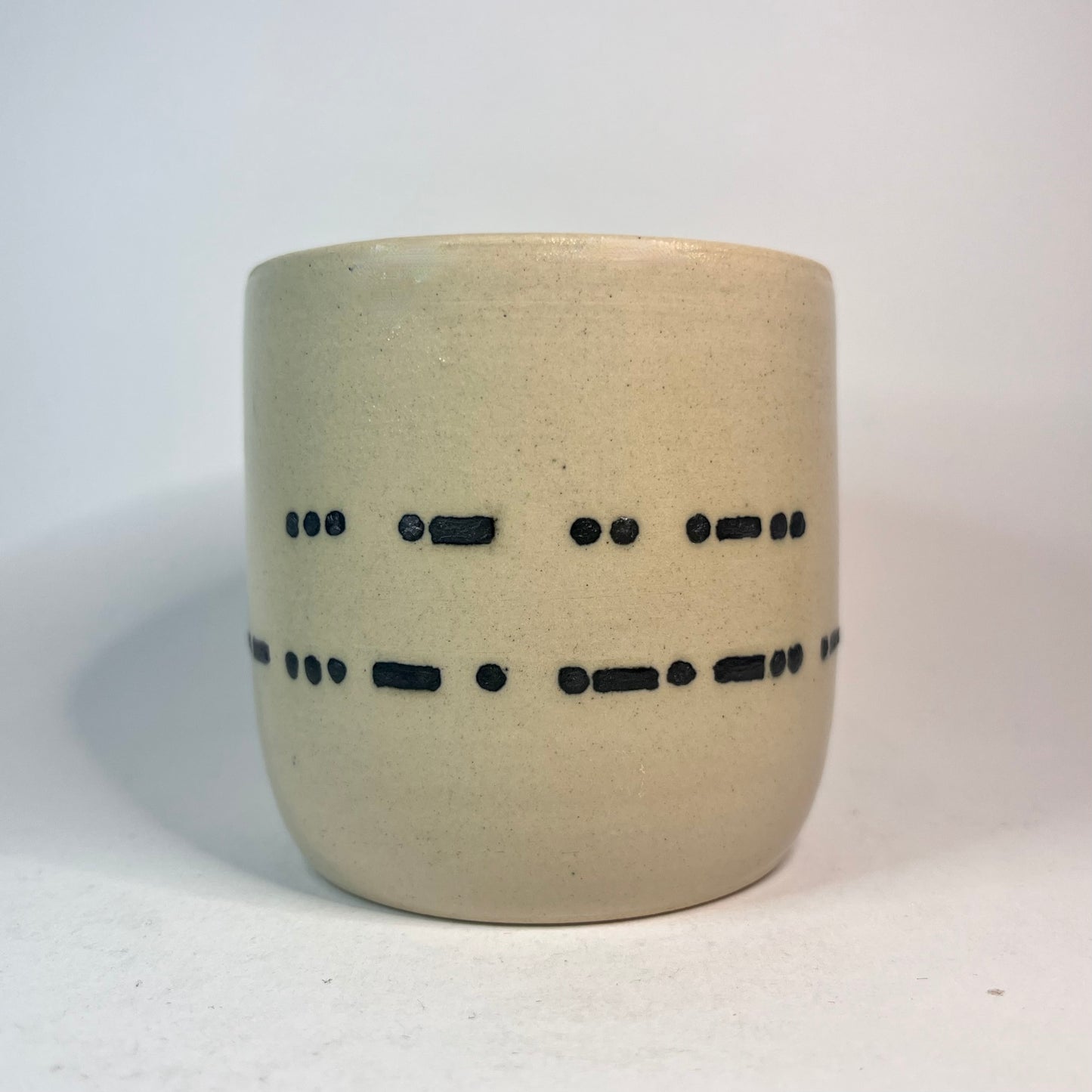 Koffiekopje morscode of seinvlaggetjes