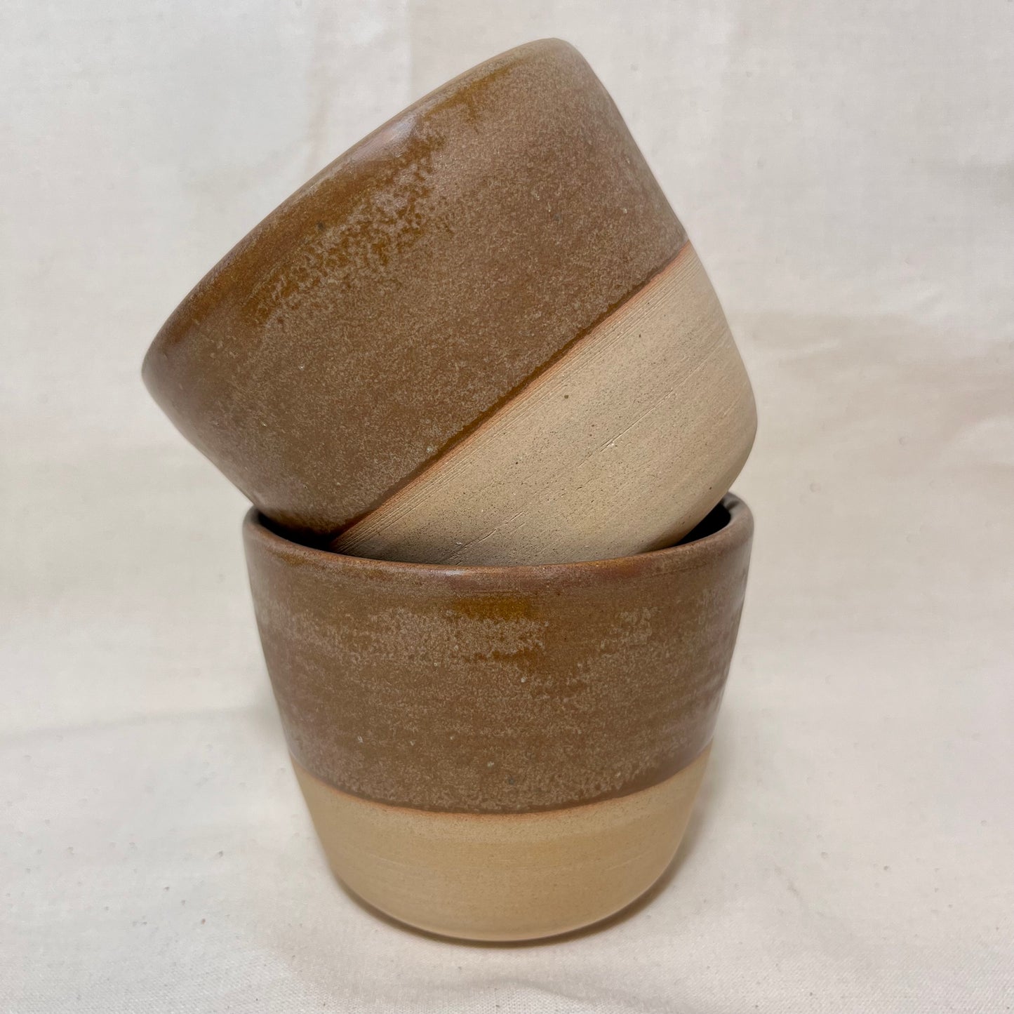 Koffiekop caramel met lichte klei