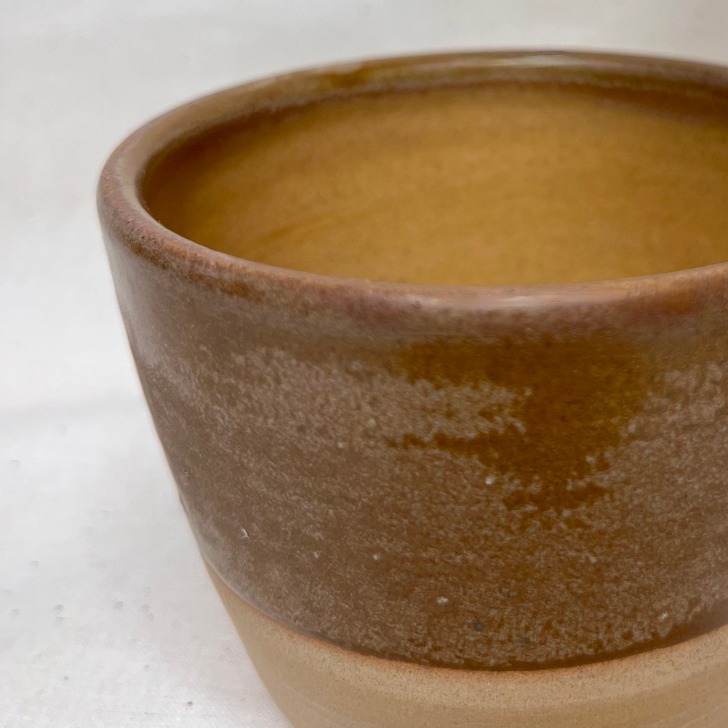 Koffiekop caramel met lichte klei