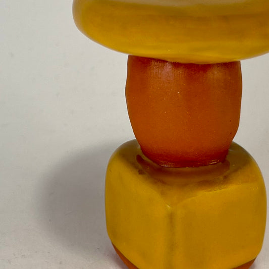 Kleine kandelaar geel