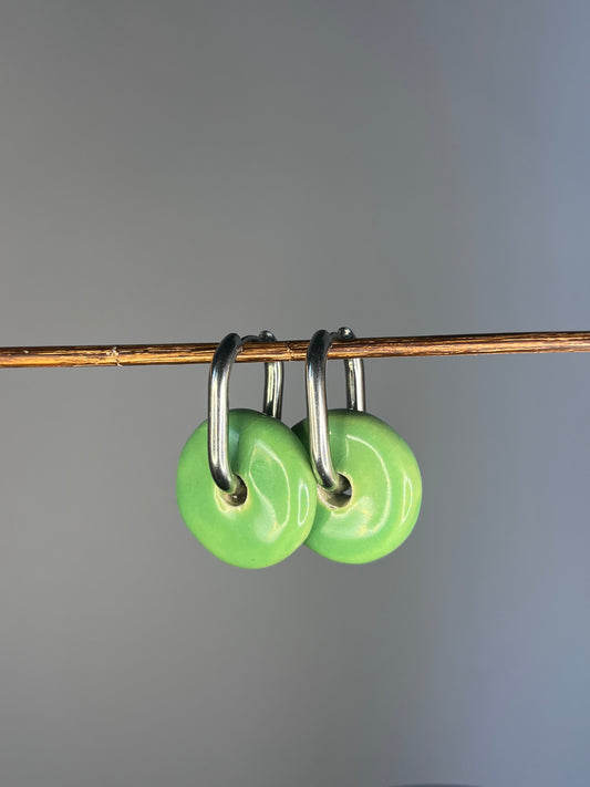 Oorbellen donut groen