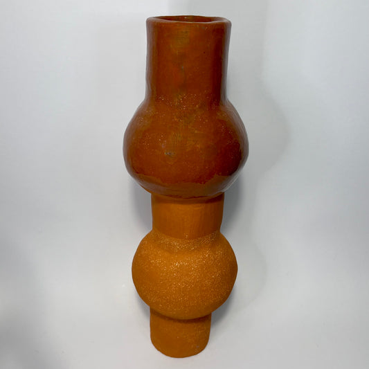 Vaas terracotta met vormen