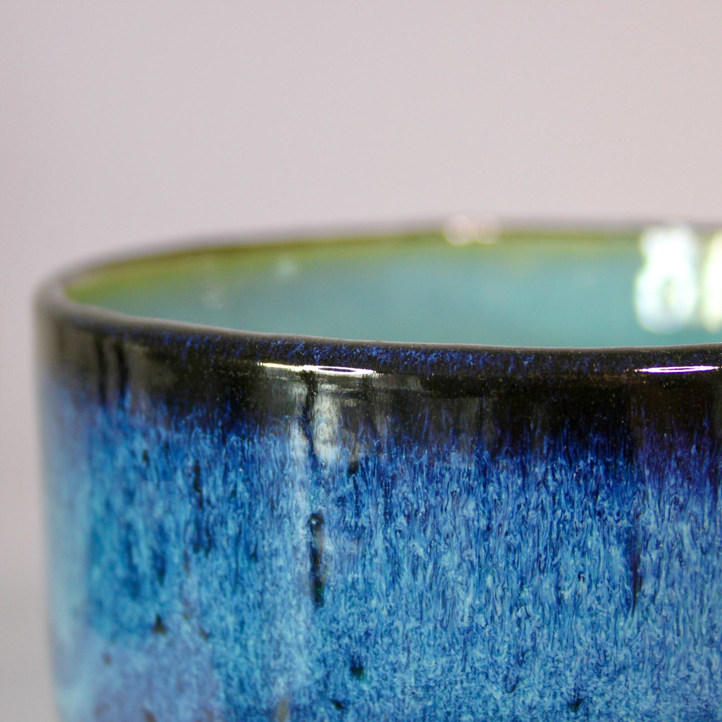 Kleine bloempot donker blauw