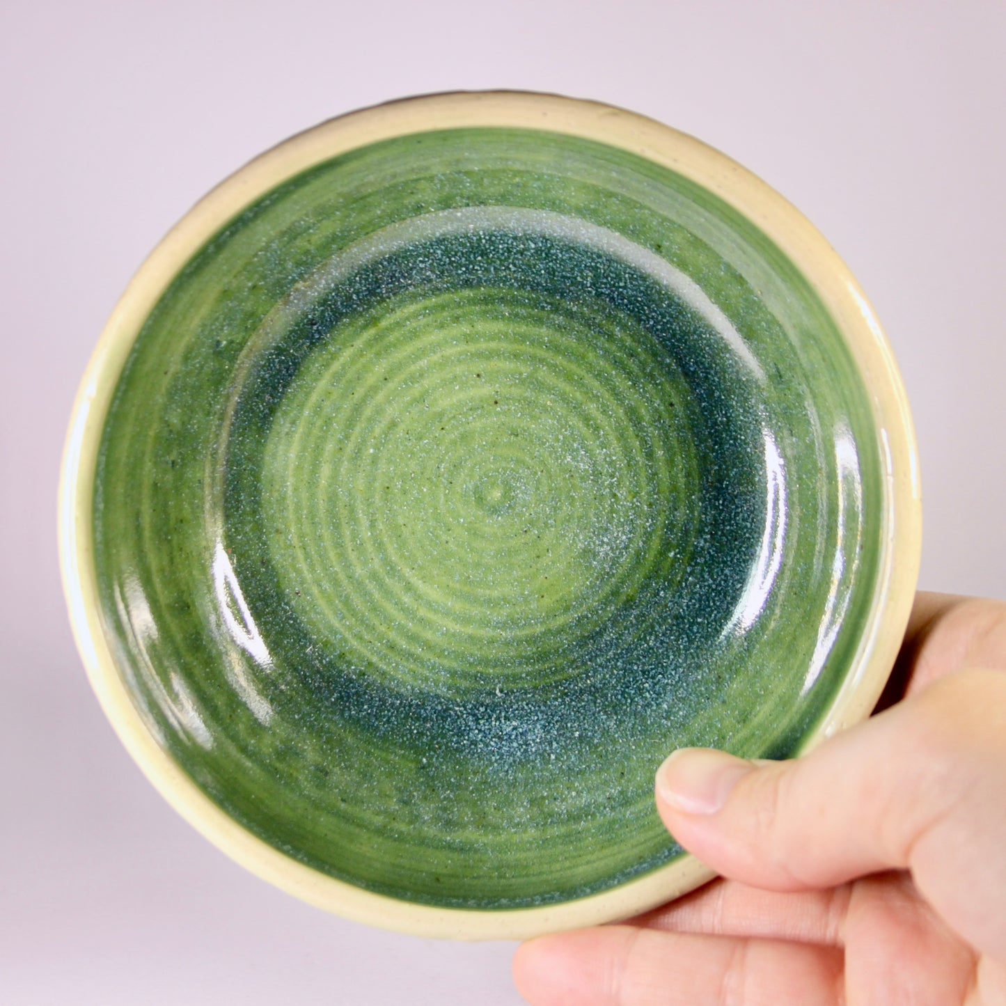 Yoghurt schaaltje groen met decoratie