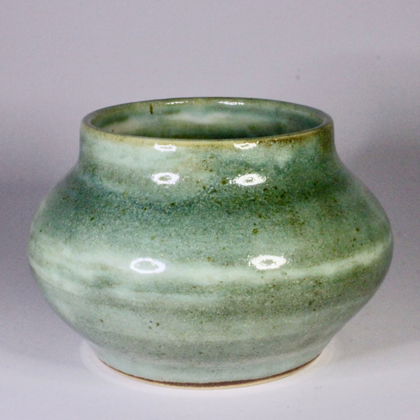 Voorraadpotje groen en wit met bondel