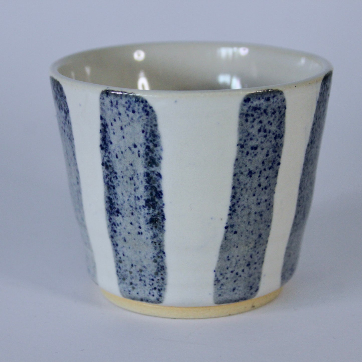 Koffiekopje gestreept zonder oor